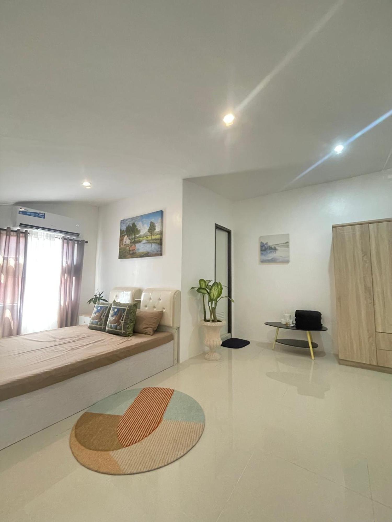 The Penthouse Suite Lapu-Lapu City Buitenkant foto