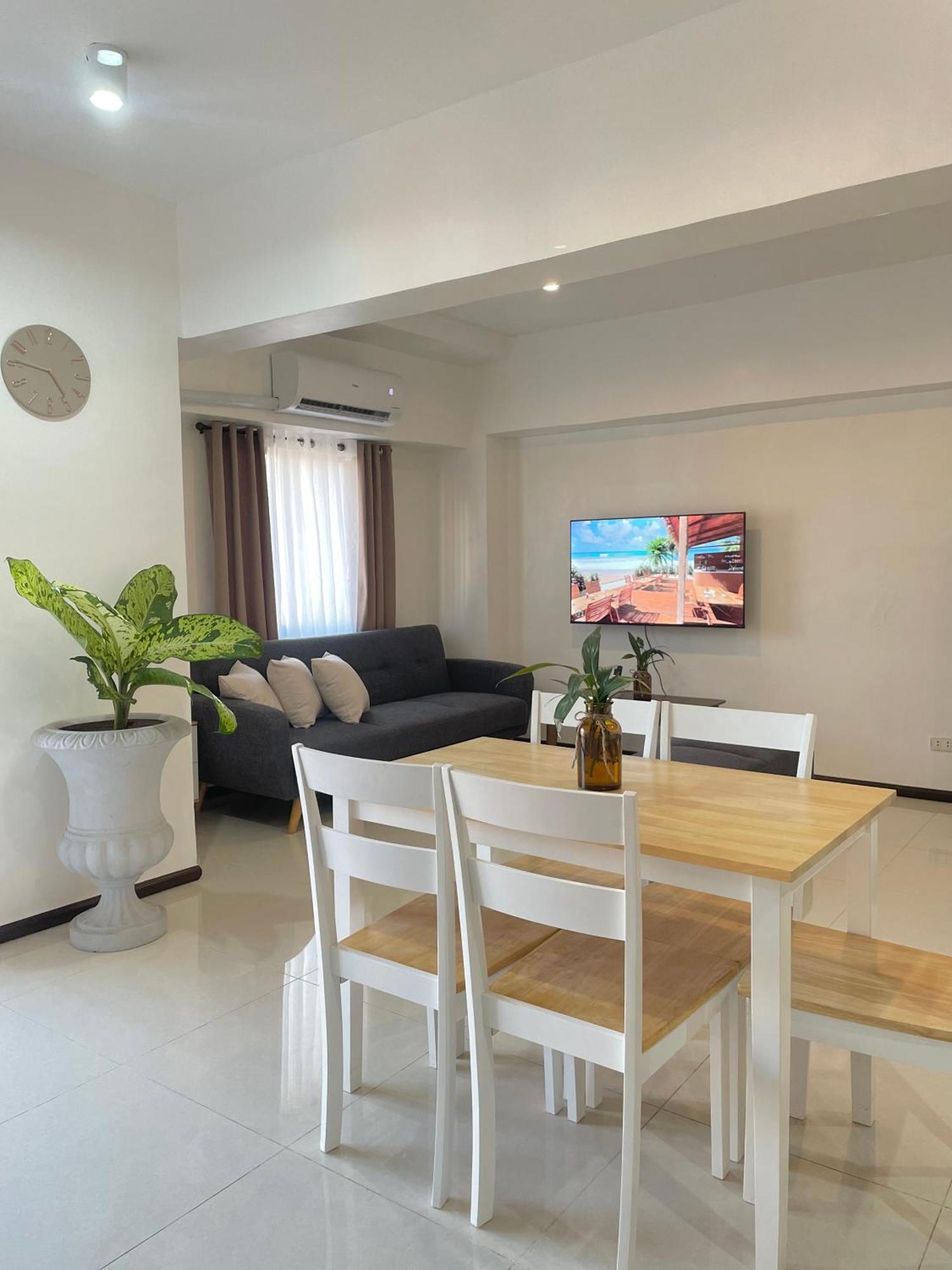 The Penthouse Suite Lapu-Lapu City Buitenkant foto