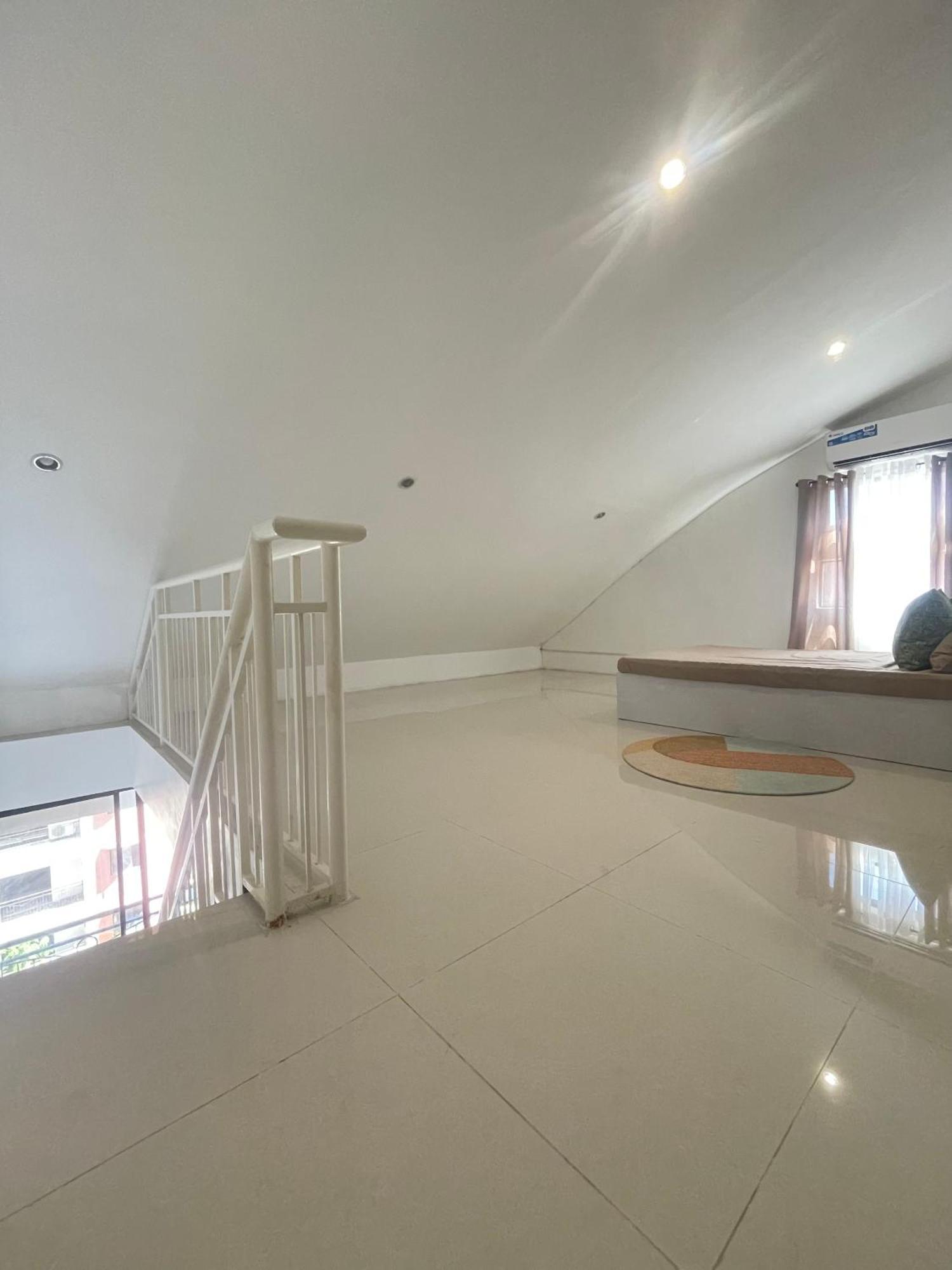 The Penthouse Suite Lapu-Lapu City Buitenkant foto